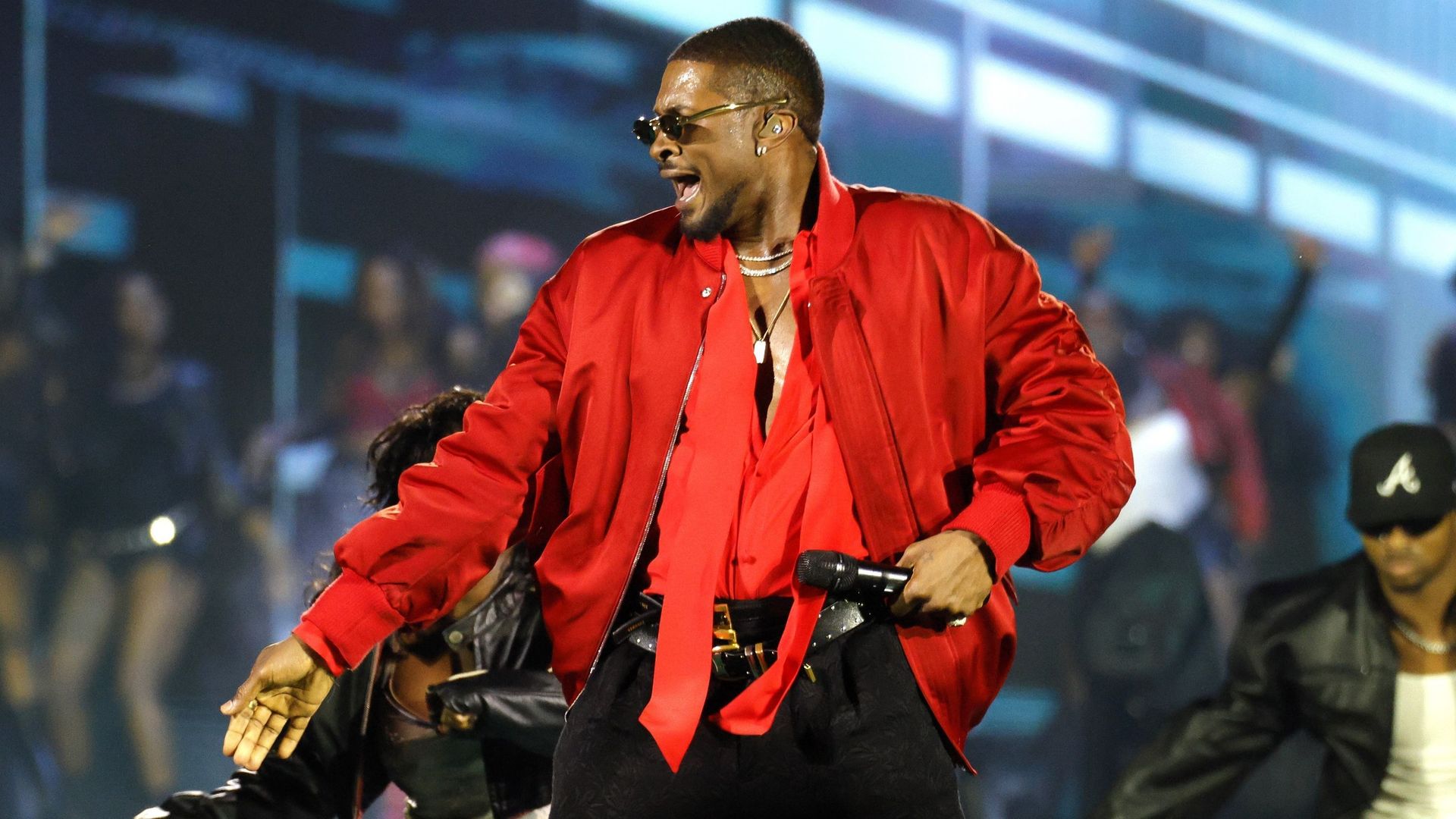 La polémique autour d’Usher relance le débat : faut-il en finir avec les lap dances pendant les concerts