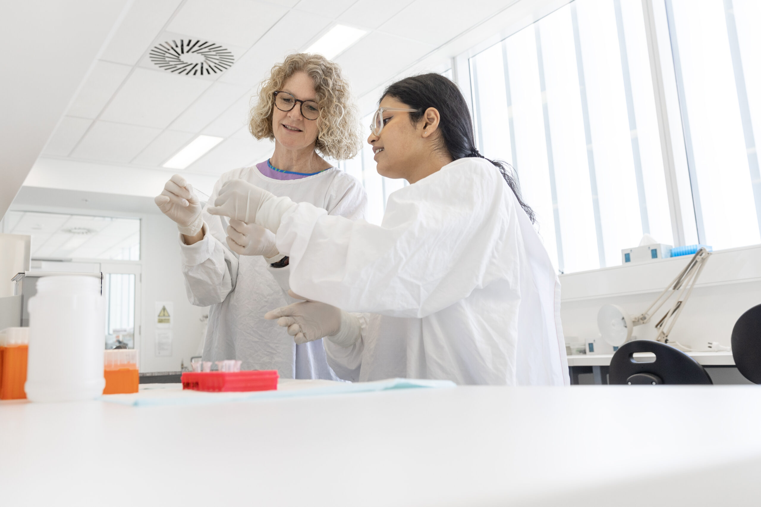 Cancer Institute NSW Awards 18 Fellowships to Emerging Researchers