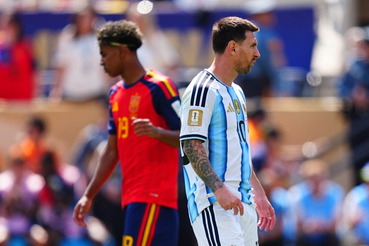 A Decade-Spanning Rivalry and Tactical Familiarity
