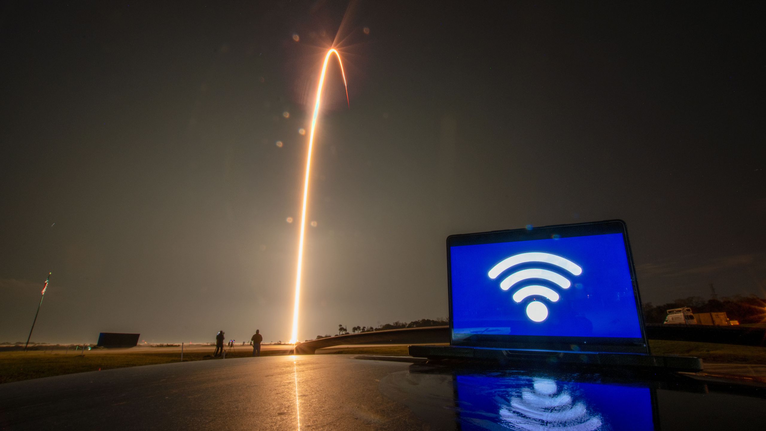 Integrating Starlink Lasers into the Orion Spacecraft