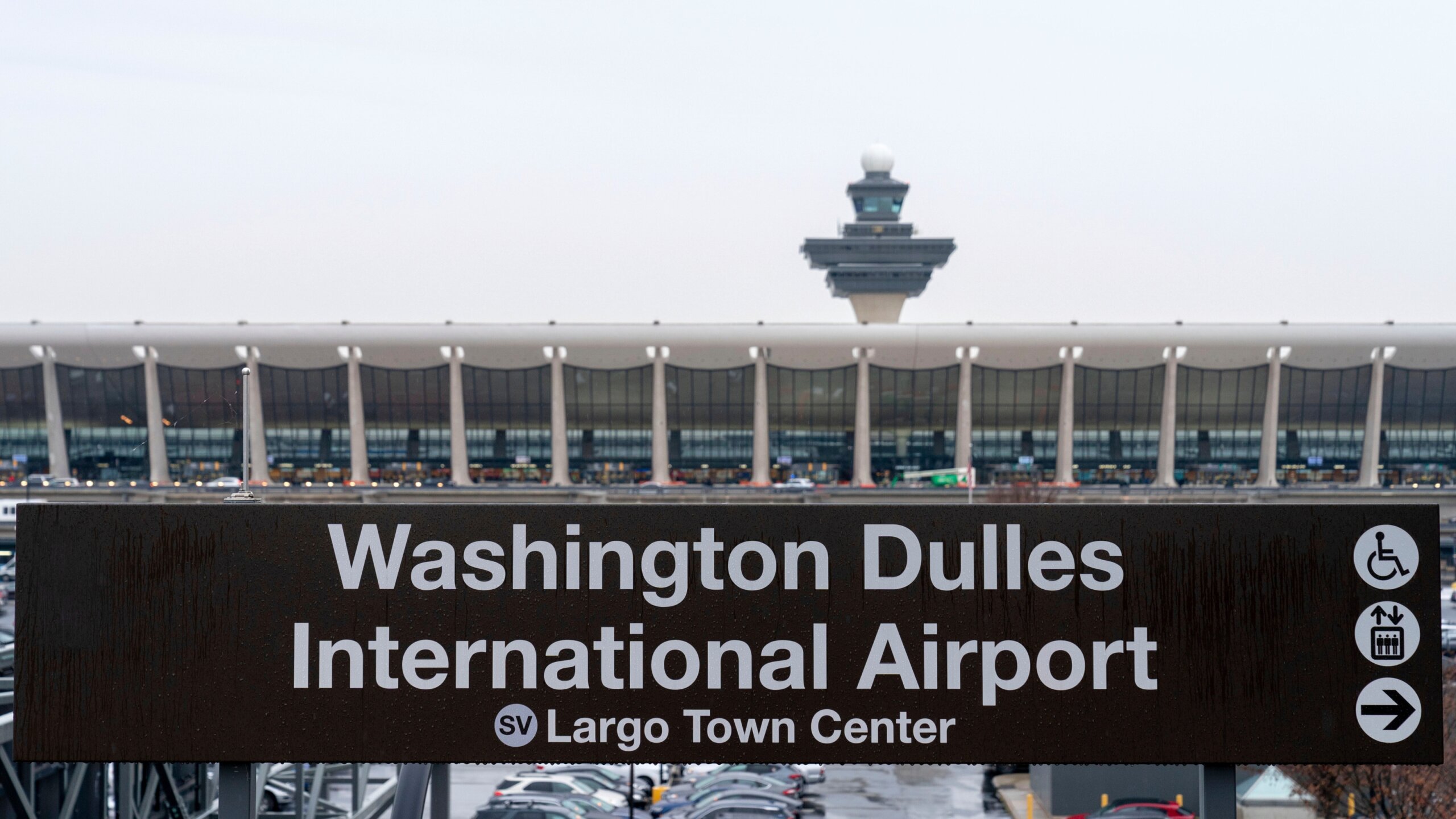 Trump Dulles