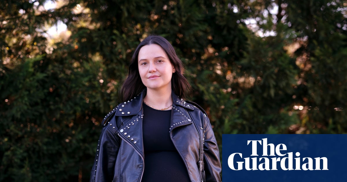 Kelly-Dawn Hellmrich Explores Australian Music in New Book