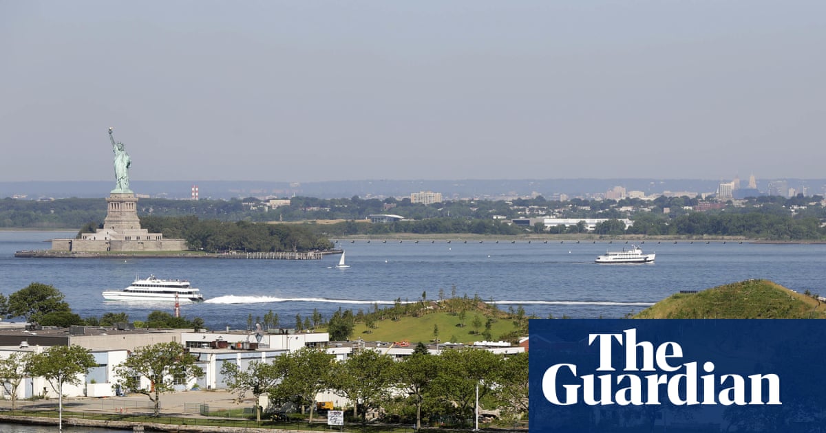 Manuel Hernandez Arrested for Reckless Endangerment After Deadly Boat Capsizing