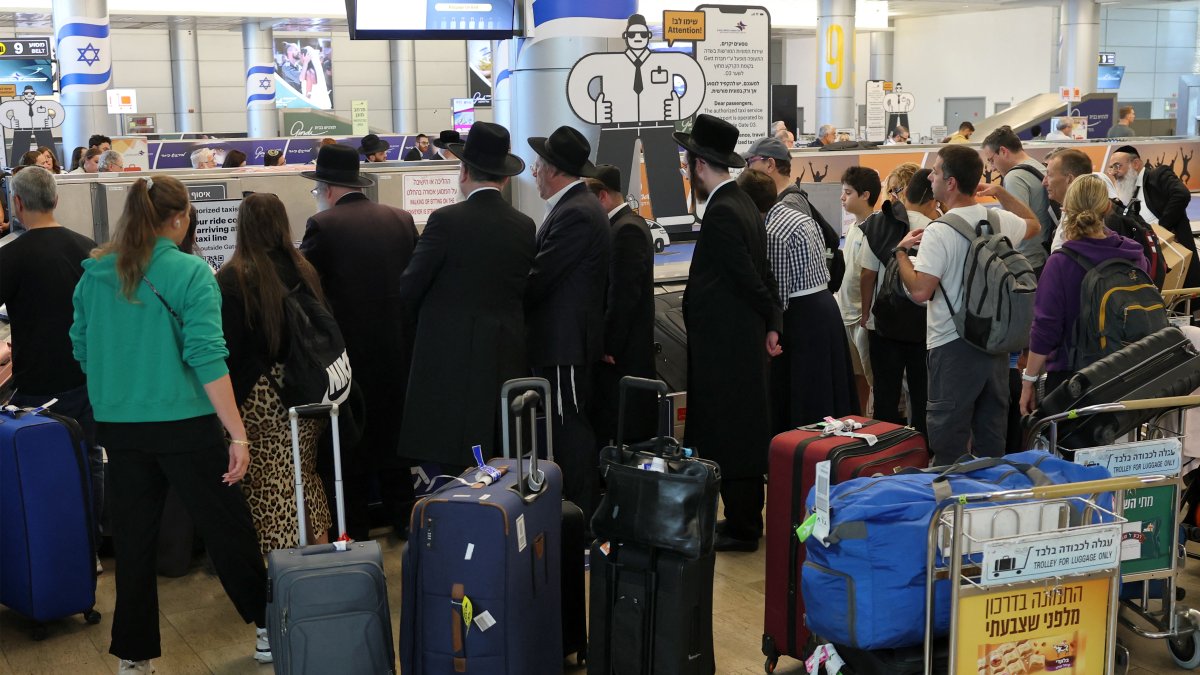 Over 268,000 Israelis Left Country Over Three Years Amid Conflict