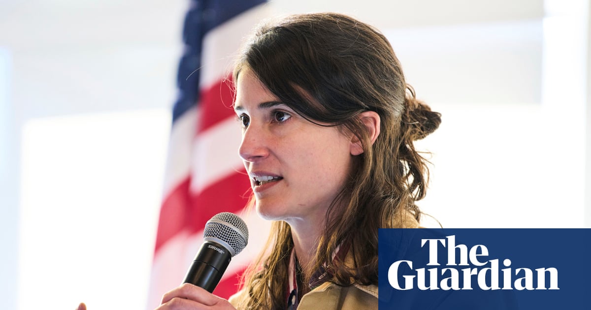 Marie Gluesenkamp Perez and John Braun Advance in Washington Primary