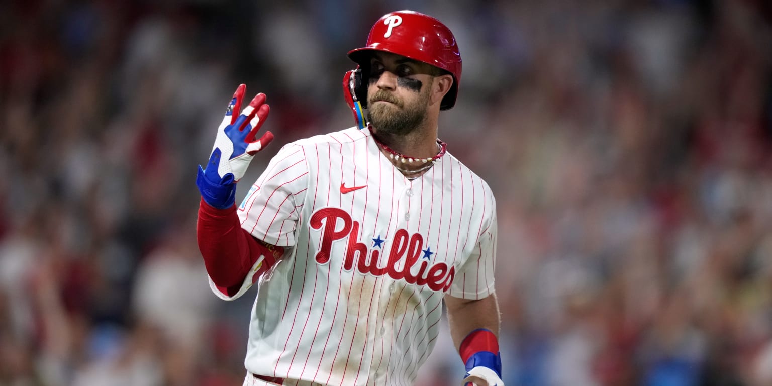 Phillies Acquire Luis Arraez from Giants, Triggering Infield Realignment