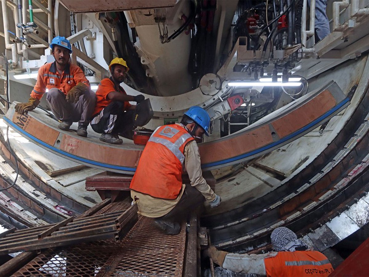 Manufacturing activity falls to near 5-year low in July as sales, hiring slow