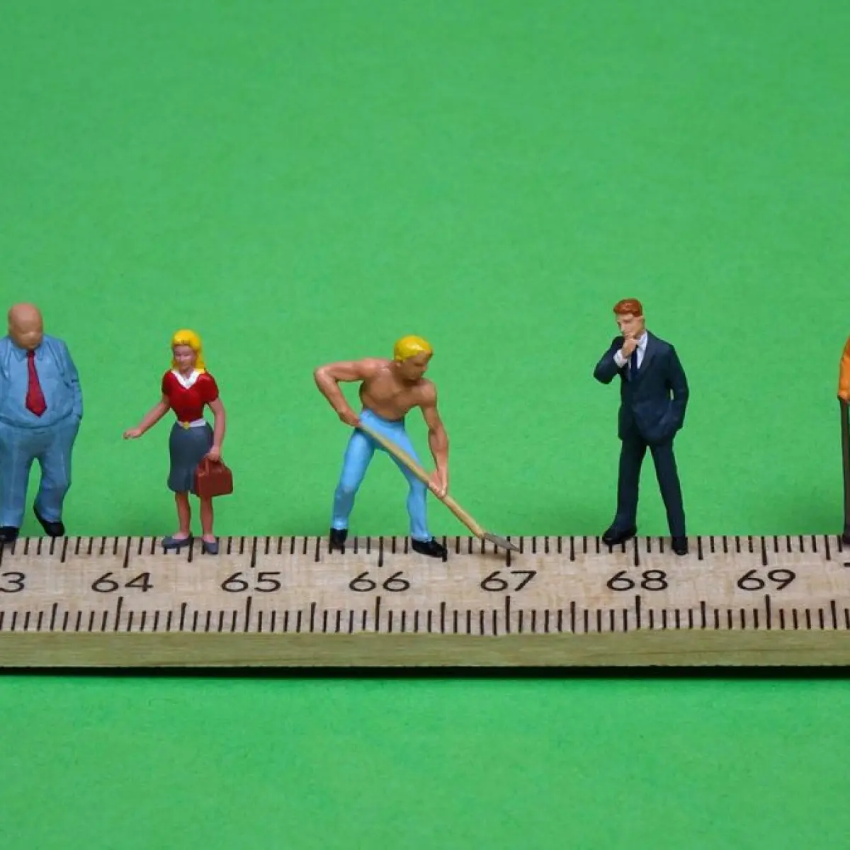 DIW President Calls Abolition of Early Pension Financially Imperative