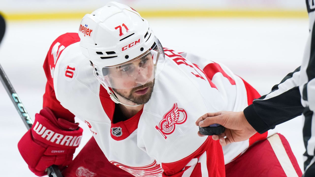 Dylan Larkin Requests Trade