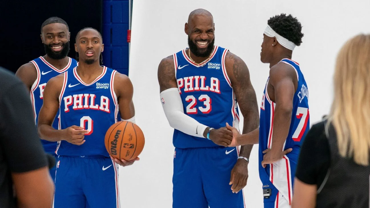 LeBron James Flies by Helicopter to New York City After 76ers Scrimmage